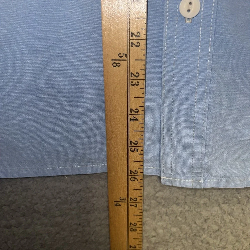 Levi's Shirt Men's Size XL Blue Denim Relaxed Light Wash Jean Work Button Up‎